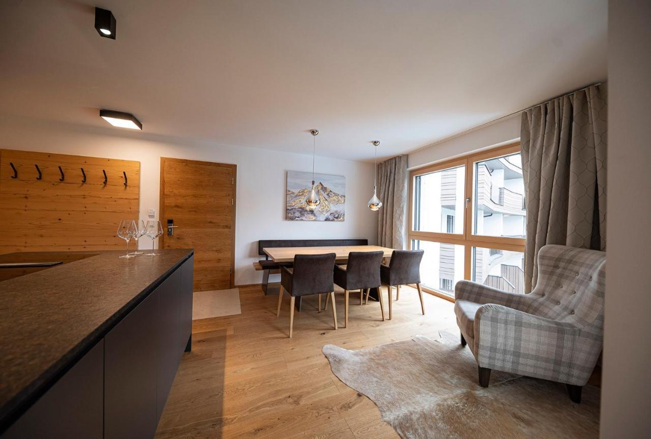 Lakeside Luxury Apartments ツェル アム ゼー エクステリア 写真