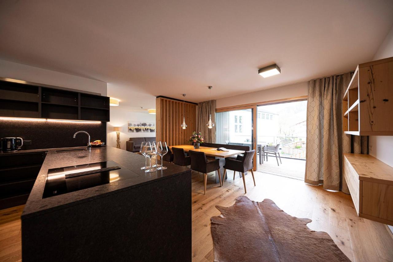 Lakeside Luxury Apartments ツェル アム ゼー エクステリア 写真
