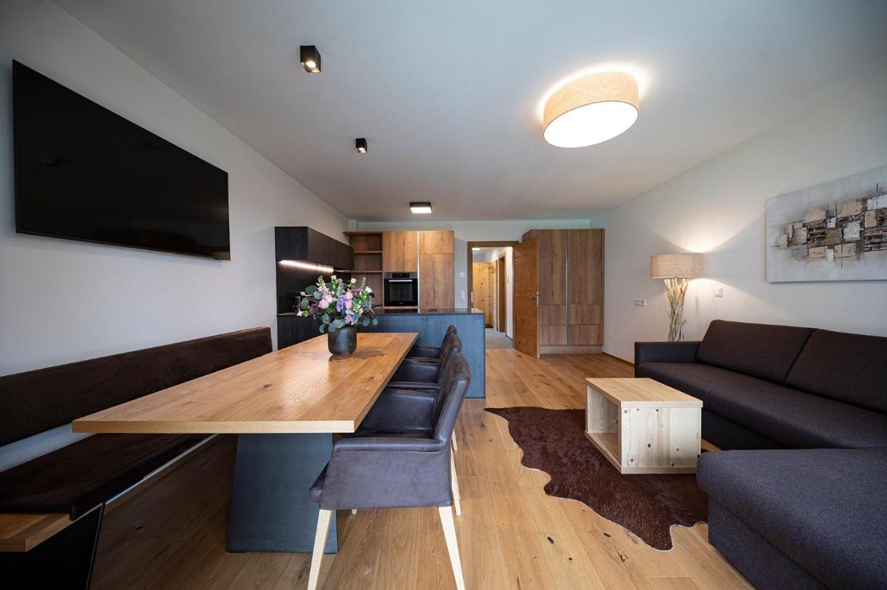 Lakeside Luxury Apartments ツェル アム ゼー エクステリア 写真