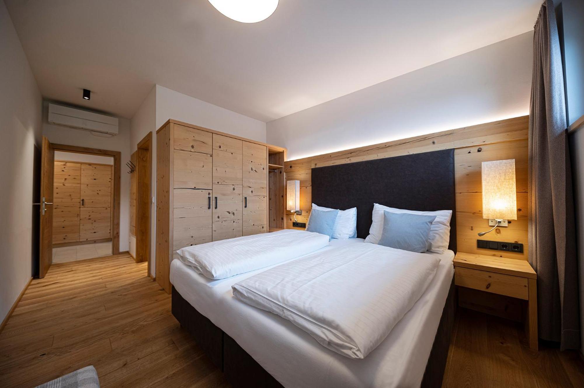Lakeside Luxury Apartments ツェル アム ゼー エクステリア 写真