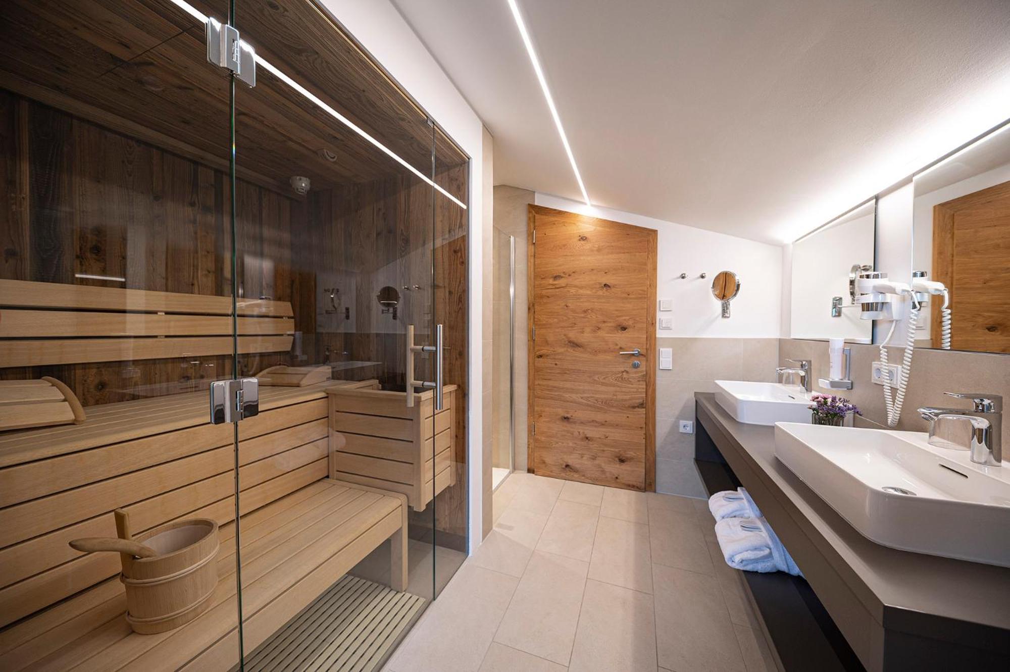 Lakeside Luxury Apartments ツェル アム ゼー エクステリア 写真