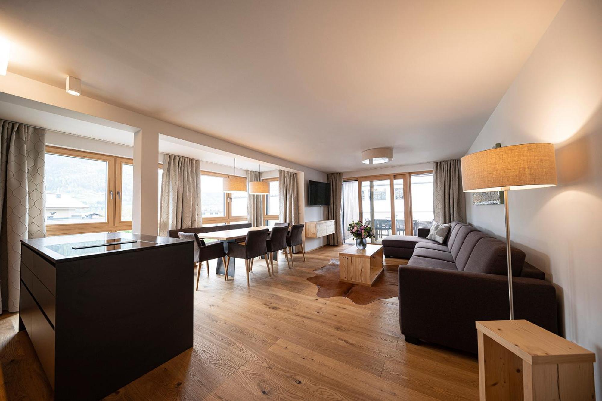 Lakeside Luxury Apartments ツェル アム ゼー エクステリア 写真