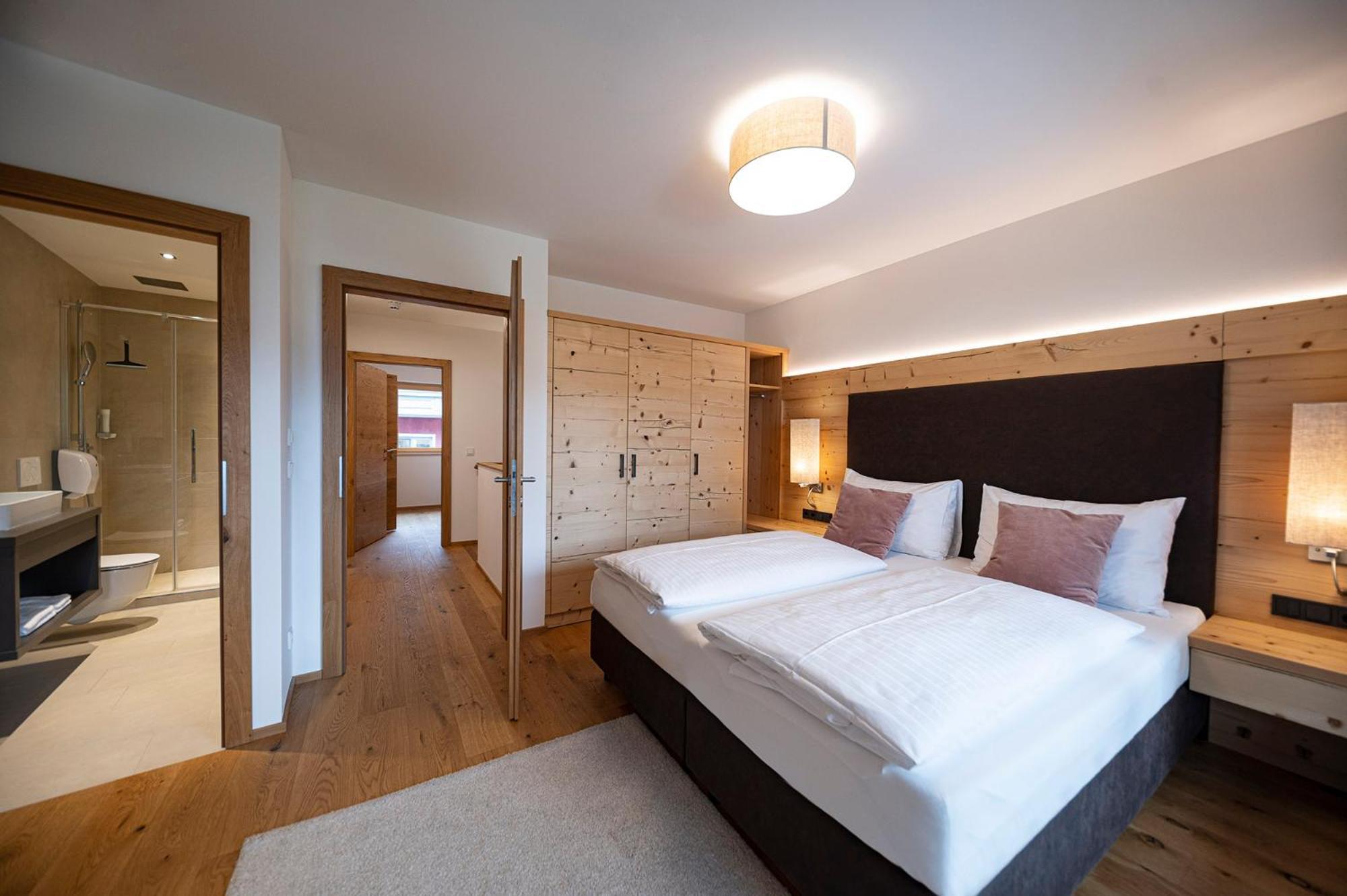 Lakeside Luxury Apartments ツェル アム ゼー エクステリア 写真